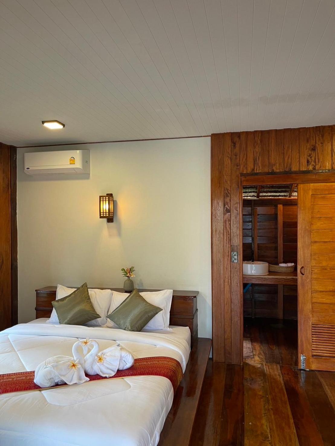 Coco Canopy Boutique Resort Koh Jum Buitenkant foto