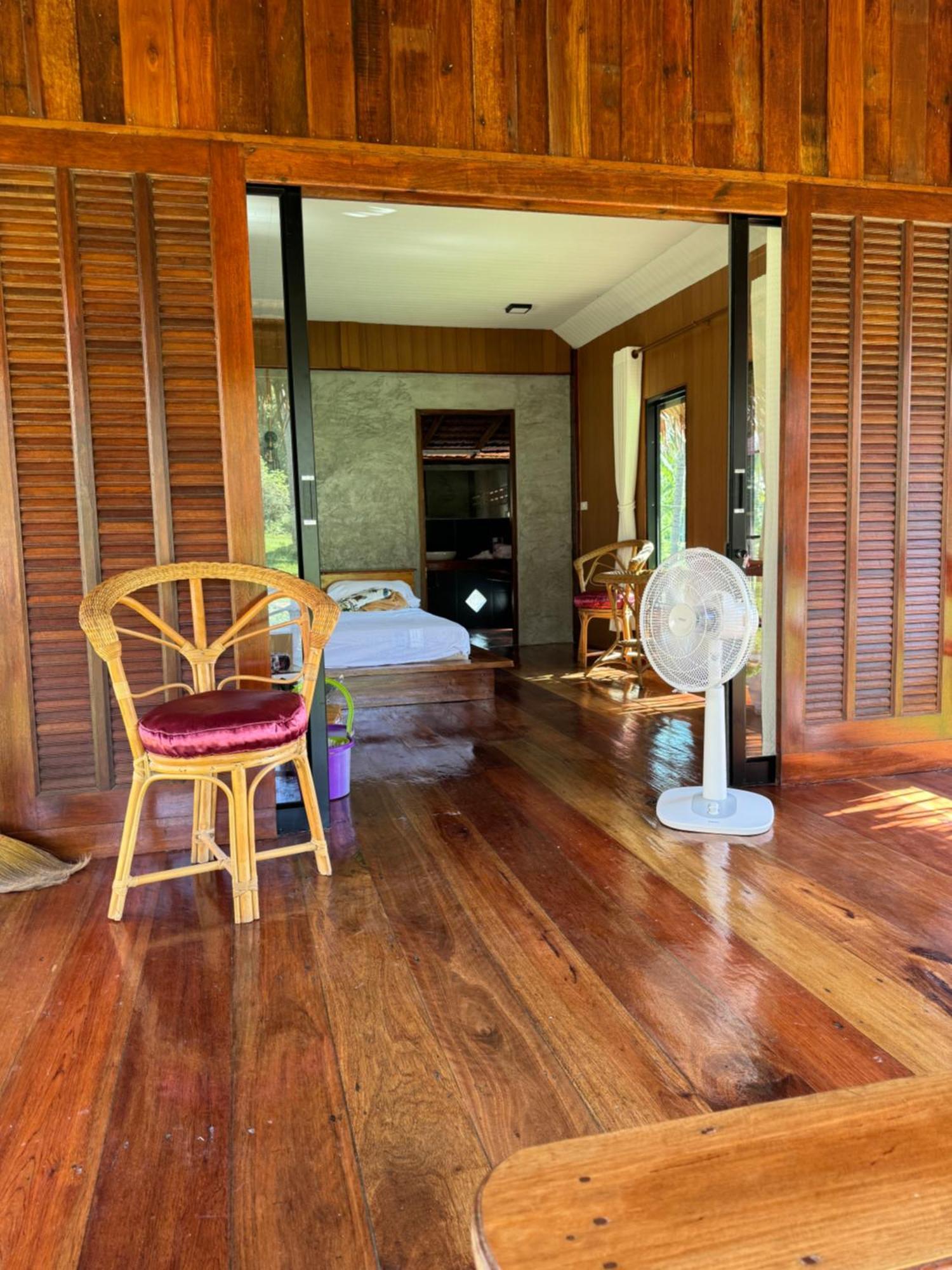 Coco Canopy Boutique Resort Koh Jum Buitenkant foto